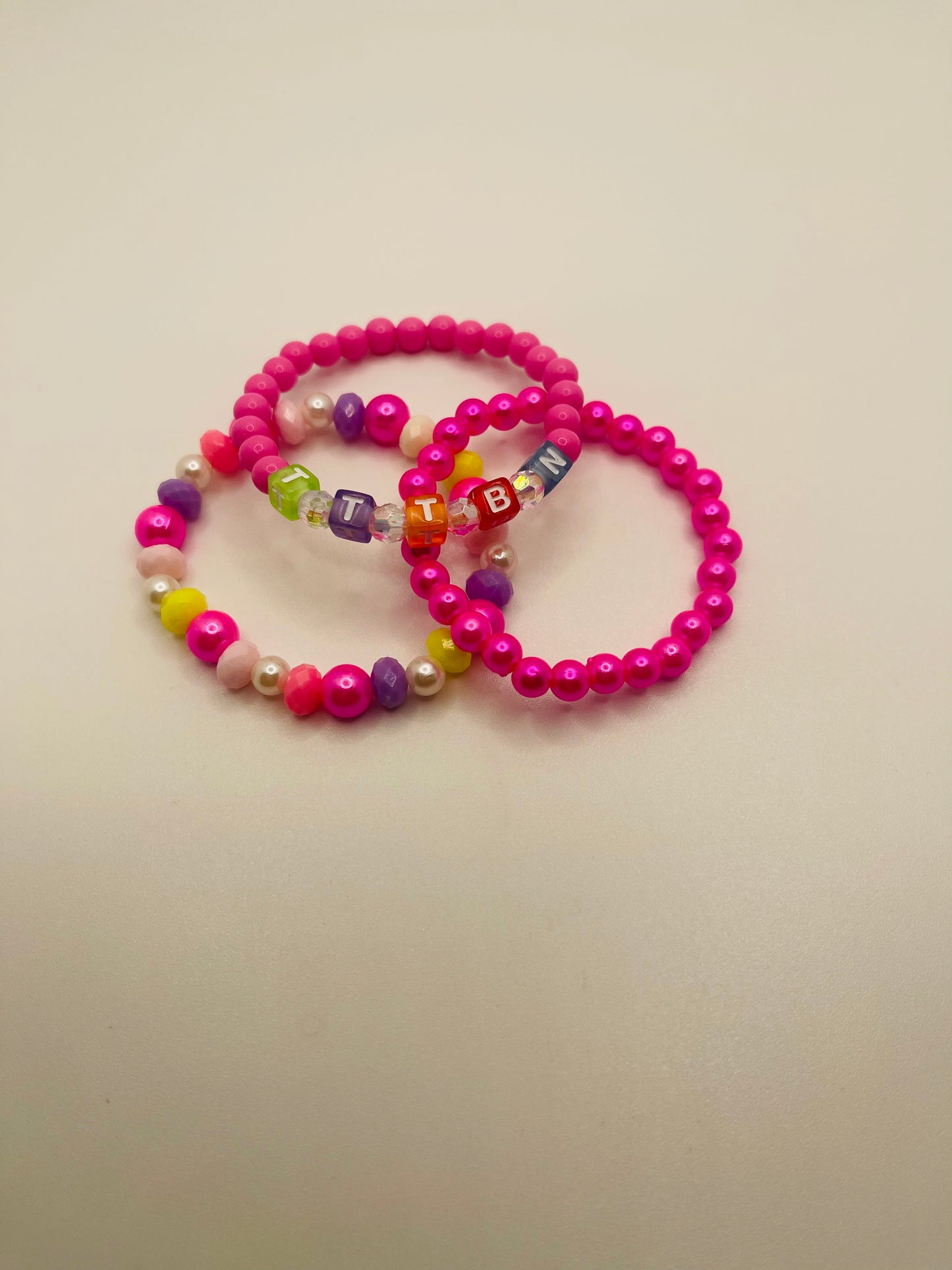 Amora’s BFF kids bracelet set’s