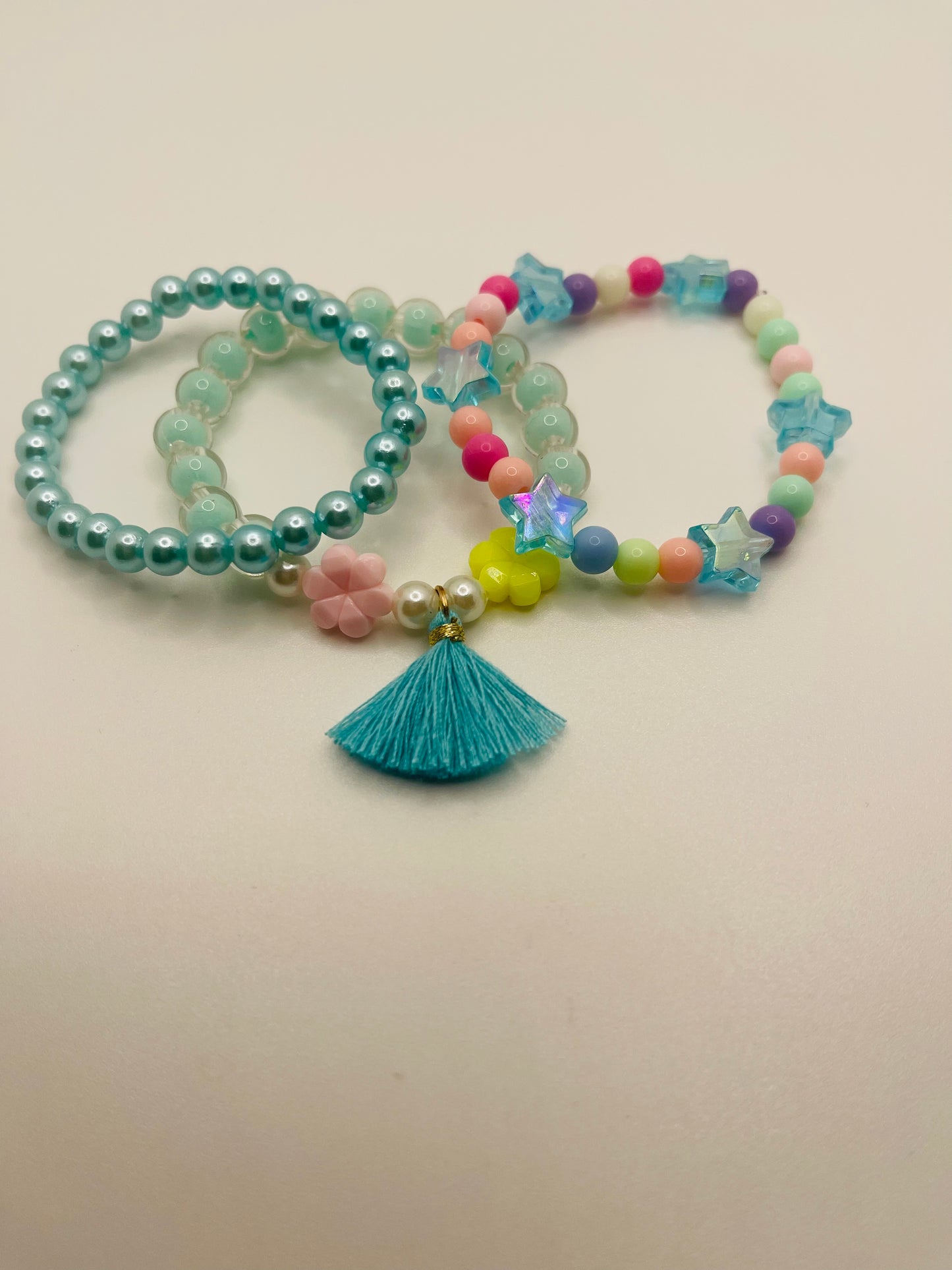 Amora’s BFF kids bracelet set’s