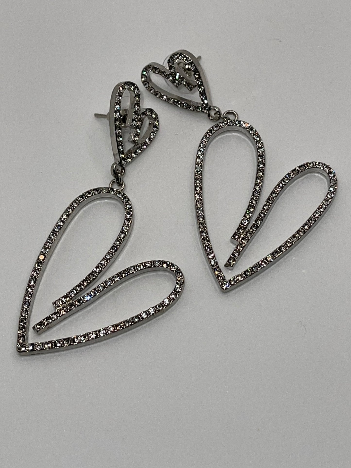 Love Me Earring's