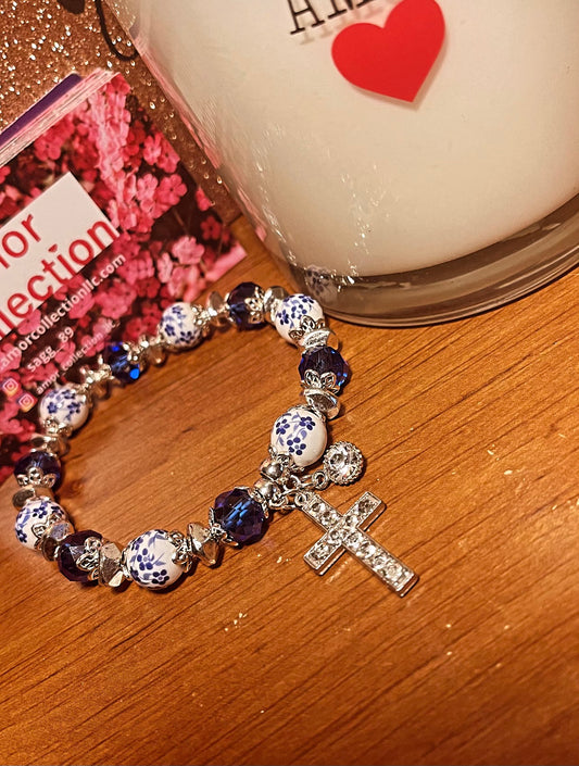 Cross beaded bracelet